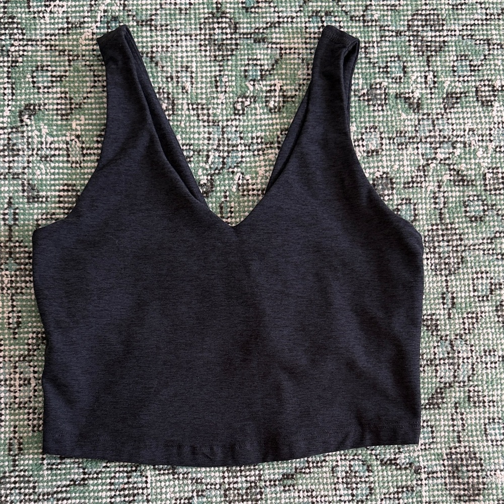 Heathered black beyond yoga V-Neck Crop Top